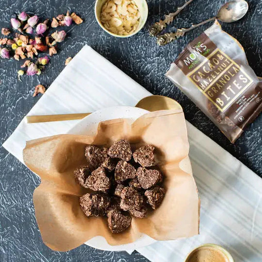 6 Piece Cocoa & HAZELNUT Granola BITES